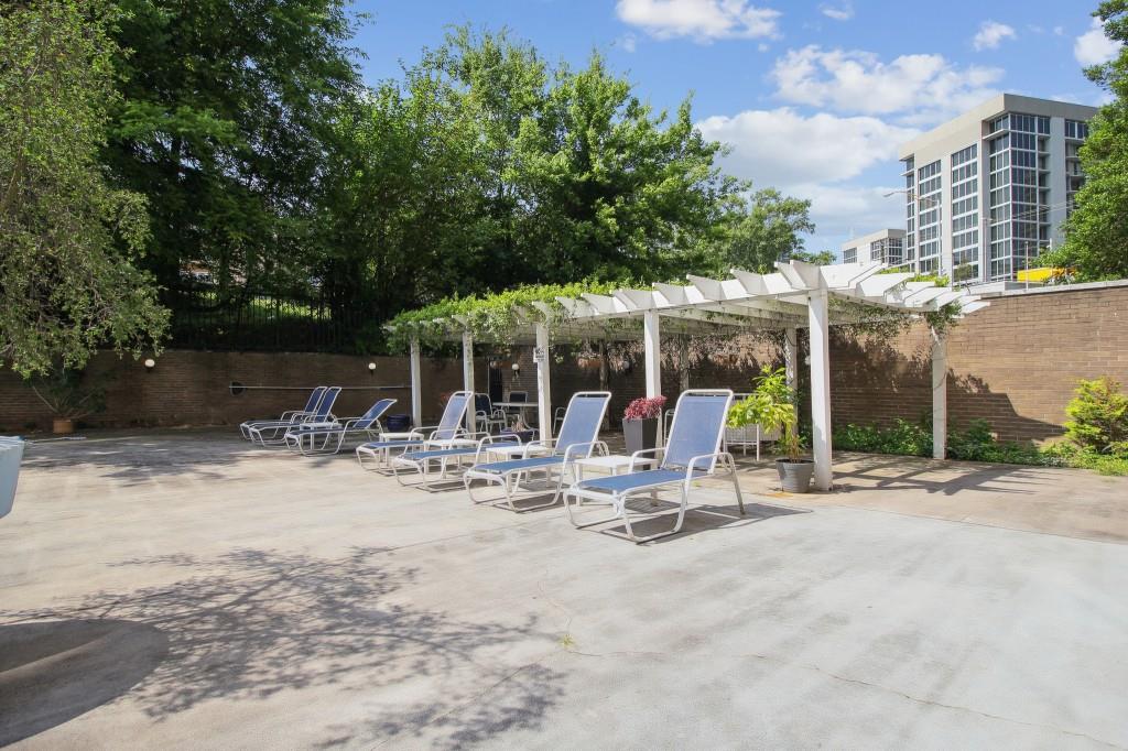 215 Piedmont Avenue NE Unit 203