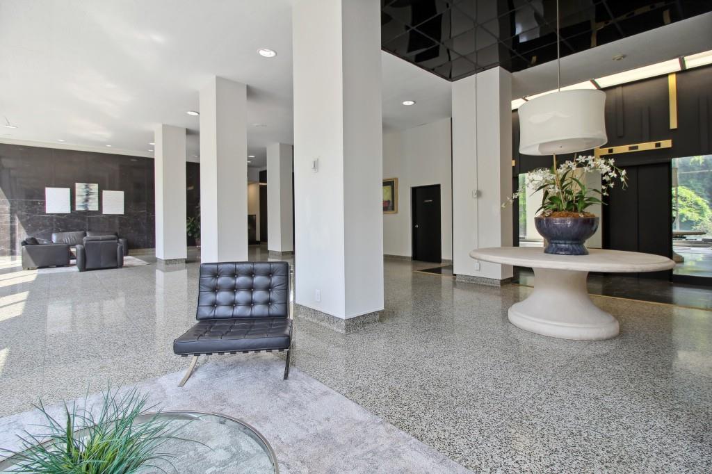 215 Piedmont Avenue NE Unit 203