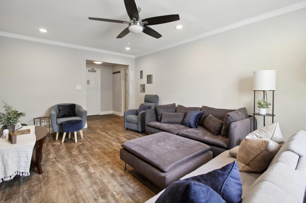 215 Piedmont Avenue NE Unit 203