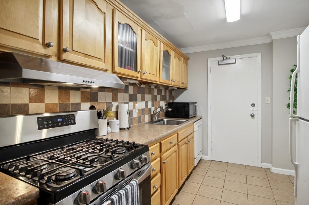 215 Piedmont Avenue NE Unit 203