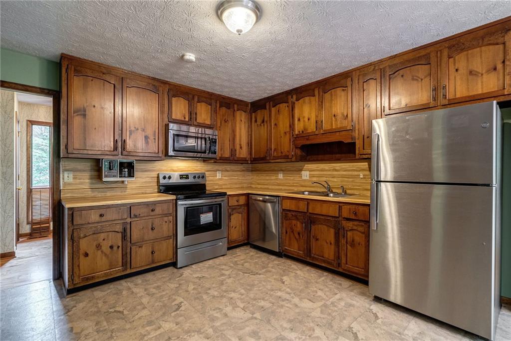 168 Port Patrick Lane SE