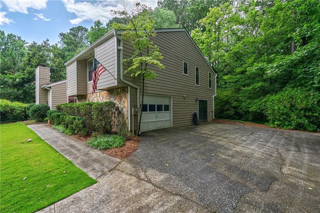 168 Port Patrick Lane SE