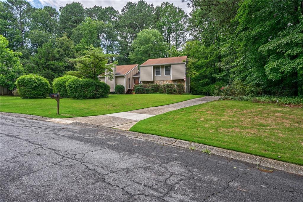 168 Port Patrick Lane SE