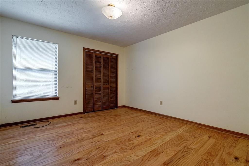 168 Port Patrick Lane SE