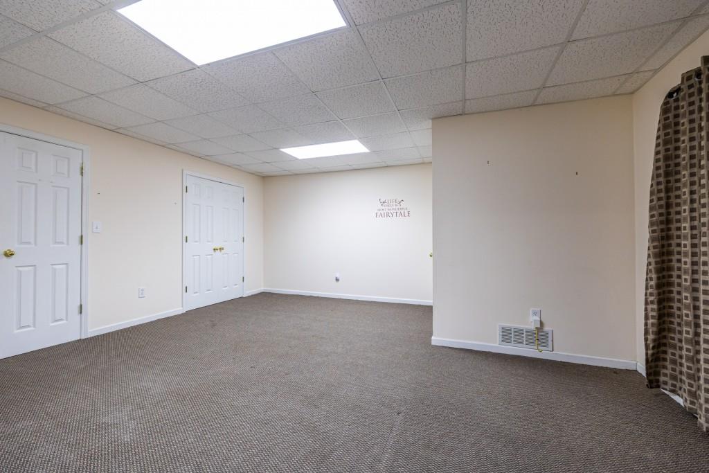 424 Bottesford Drive NW
