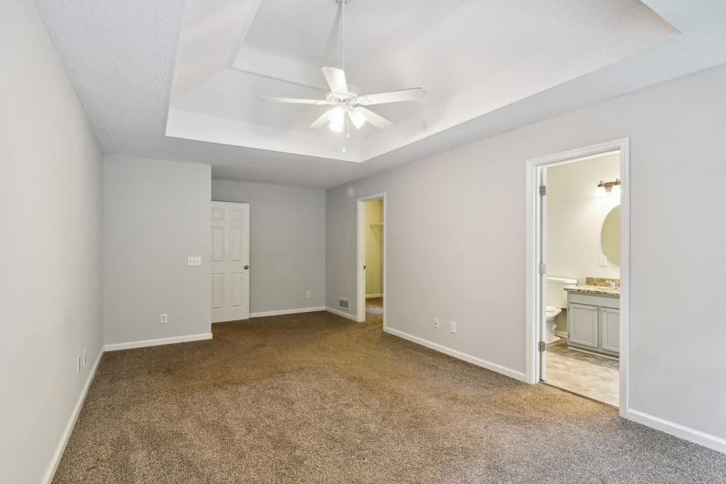 2940 Lakeridge Drive