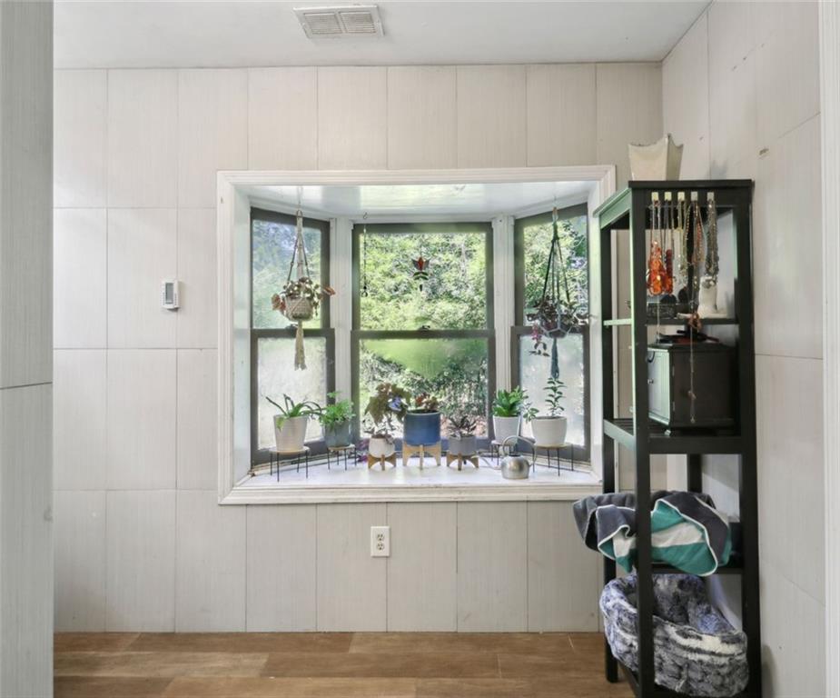 442 MAGNOLIA Drive