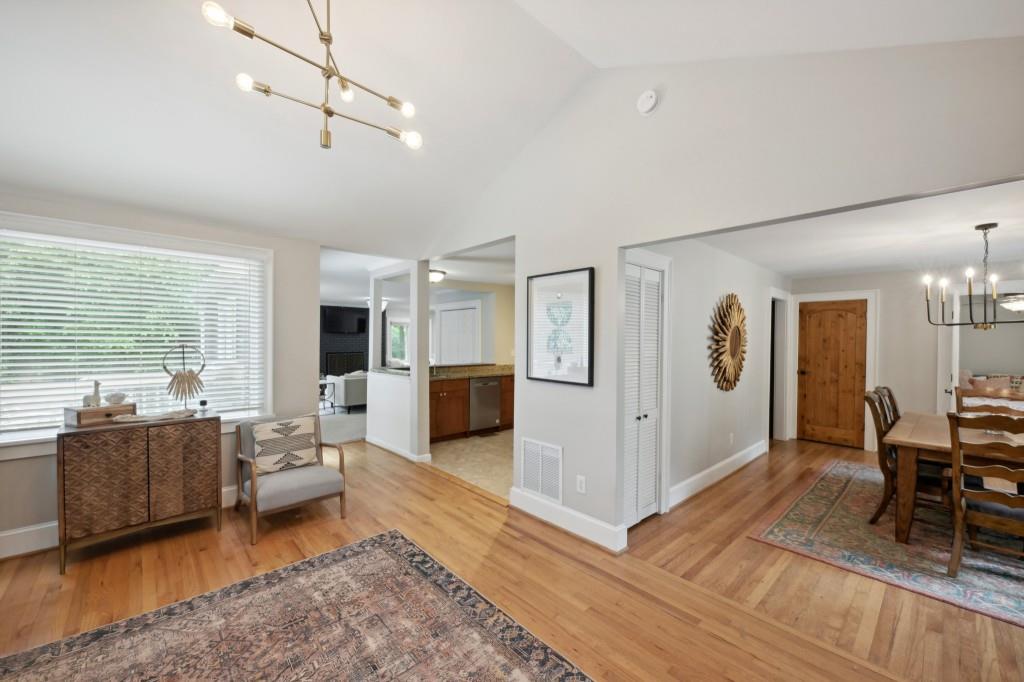 2112 Clairmont Terrace NE