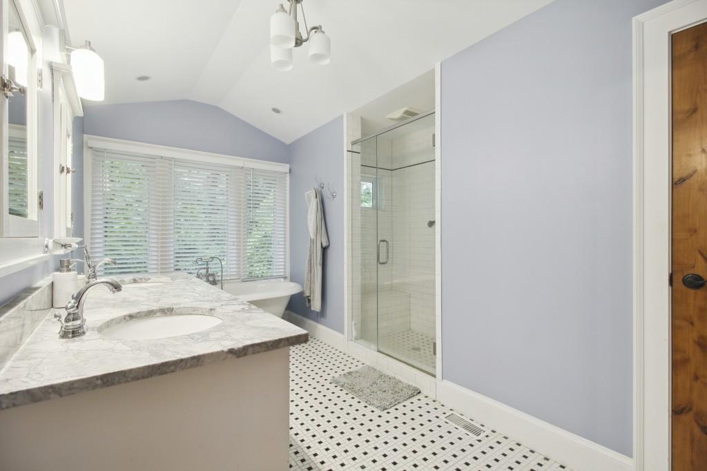 2112 Clairmont Terrace NE