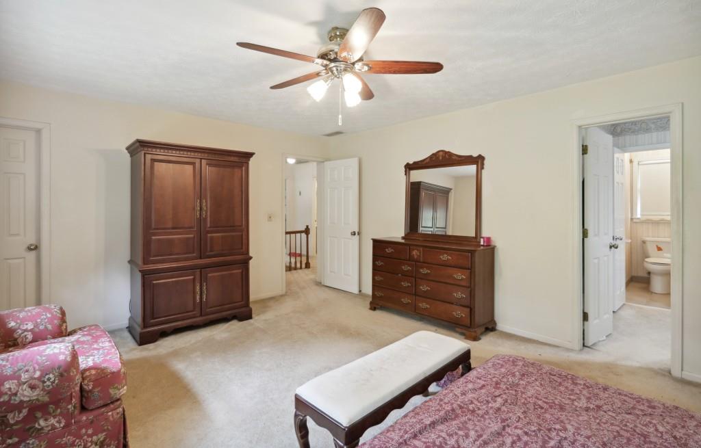 713 Cedar Trace SW