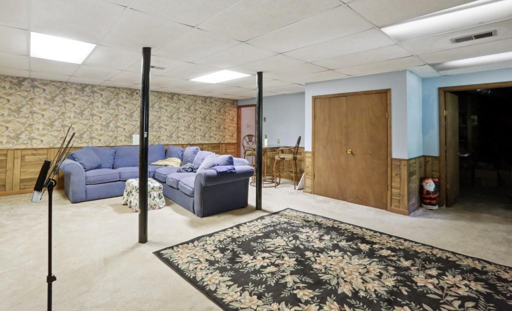 713 Cedar Trace SW