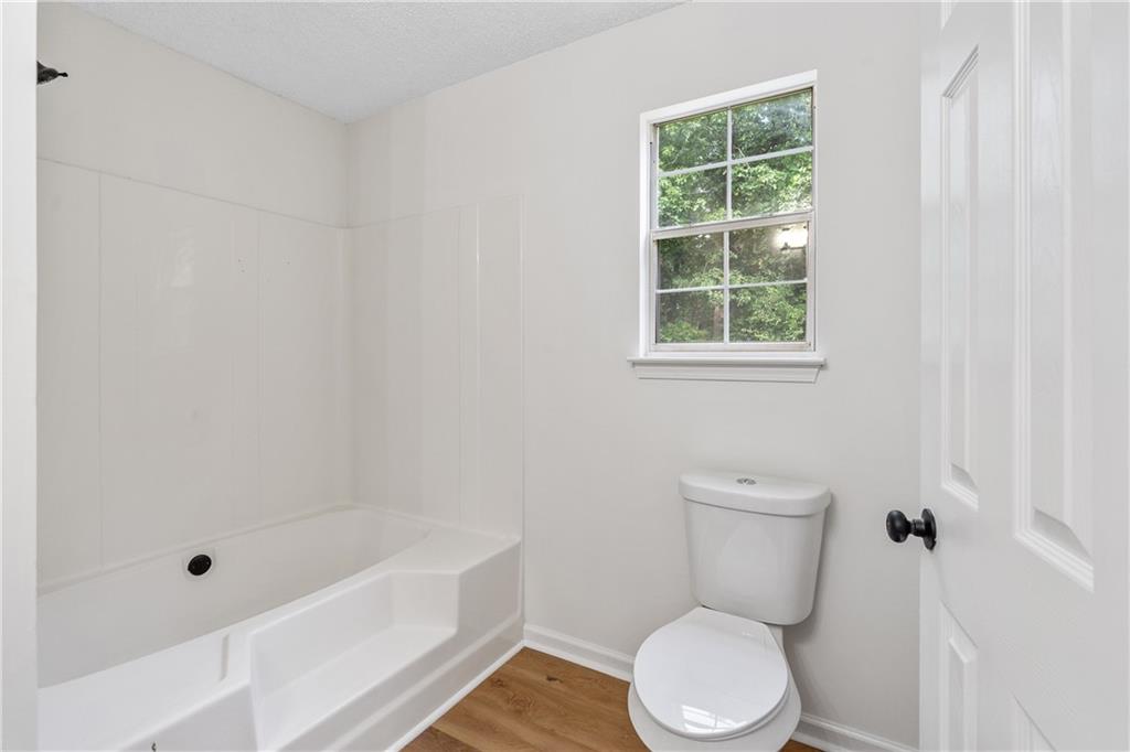5692 Chisolm Trail