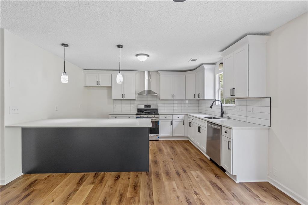 5692 Chisolm Trail