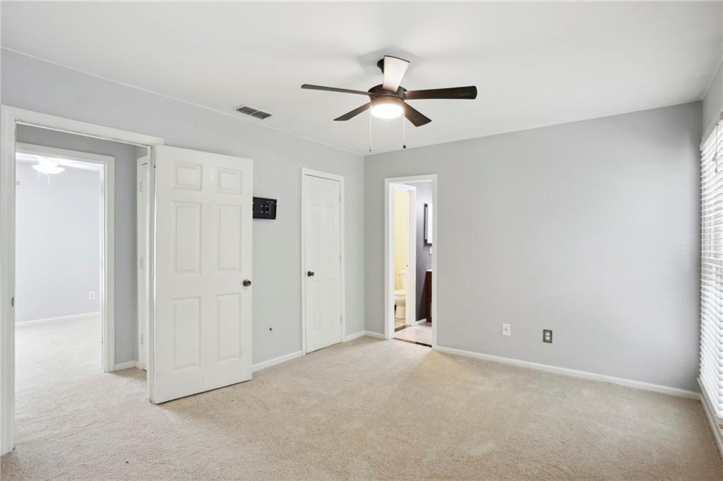 1126 Moorestown Circle