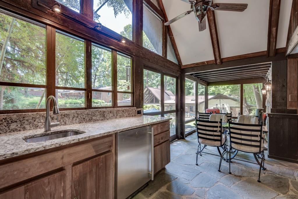 3036 Briarlake Road