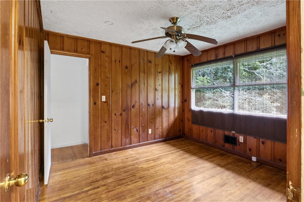 2225 Brownsville Road