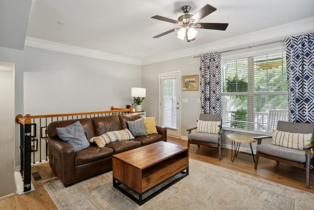 835 Charles Bank Avenue SE