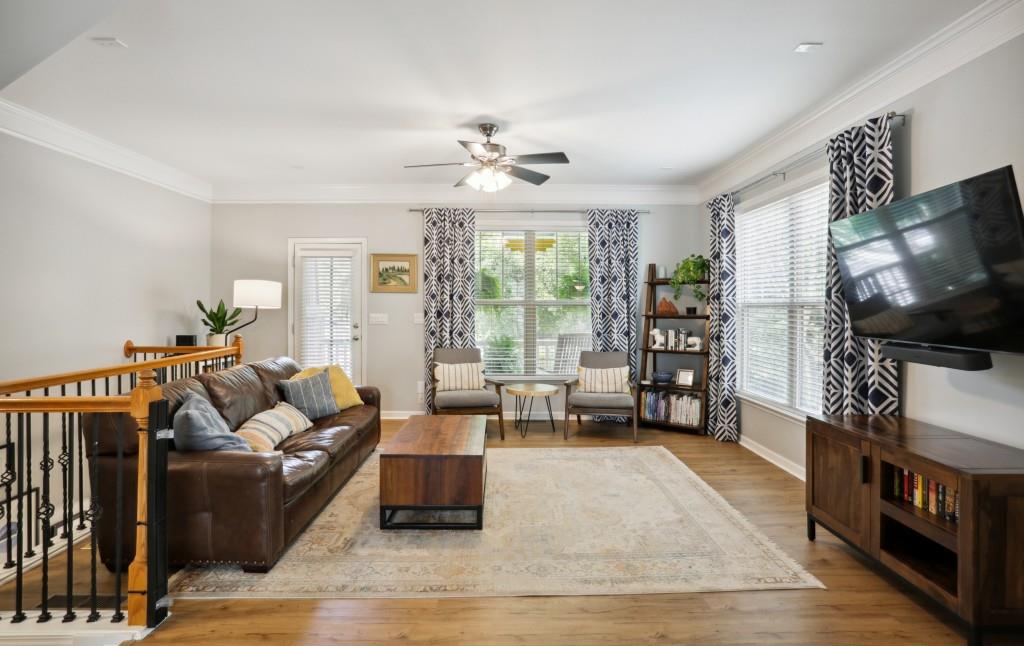 835 Charles Bank Avenue SE