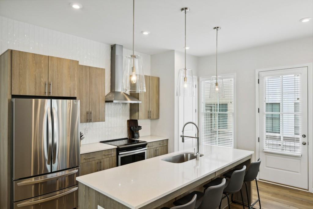 710 Needletail Way