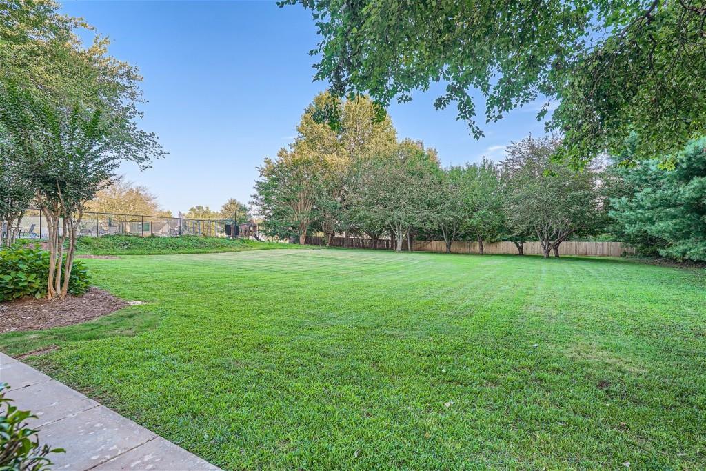 6075 Carriage Court