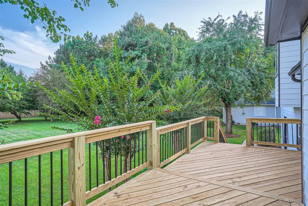6075 Carriage Court