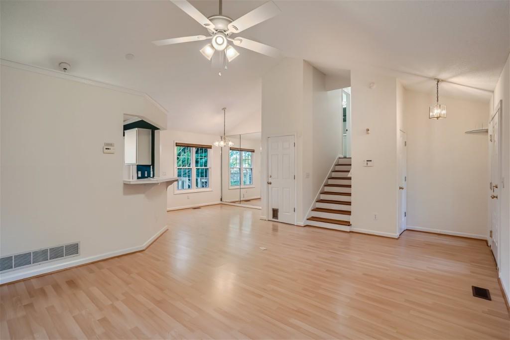 6075 Carriage Court