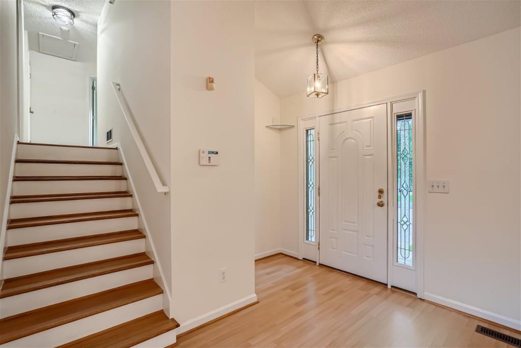 6075 Carriage Court