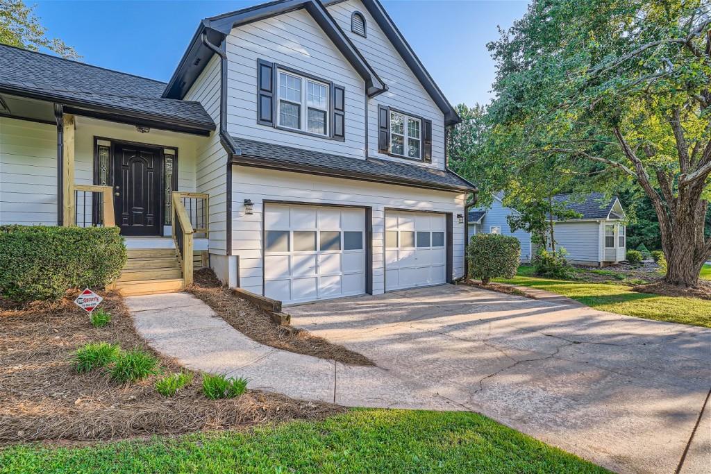 6075 Carriage Court