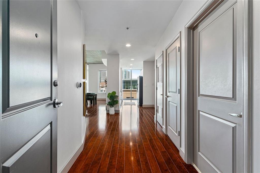 950 W Peachtree Street Unit #1009