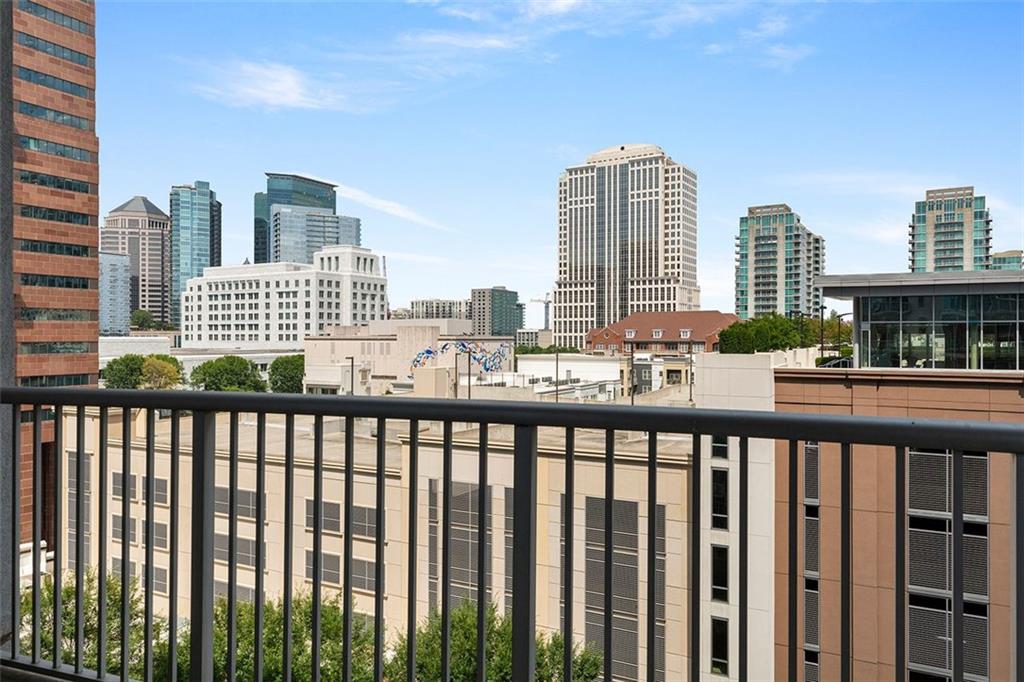 950 W Peachtree Street Unit #1009