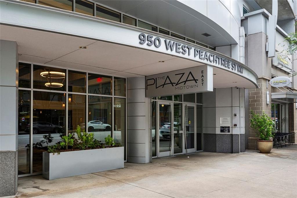 950 W Peachtree Street Unit #1009