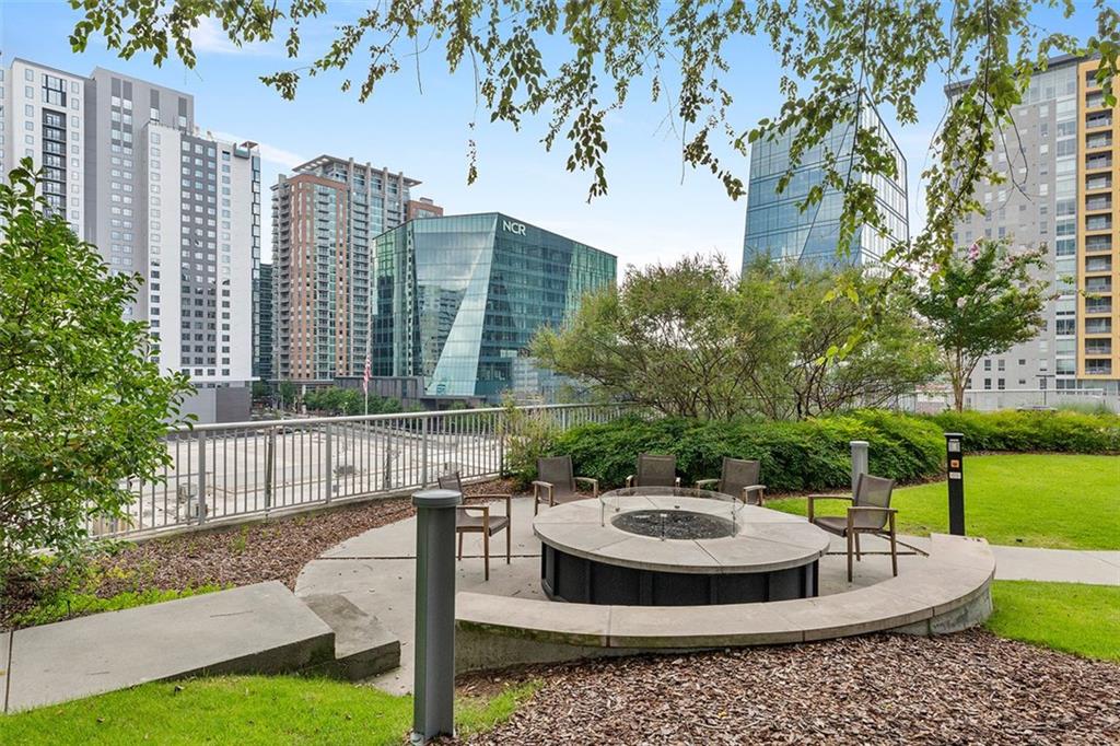 950 W Peachtree Street Unit #1009