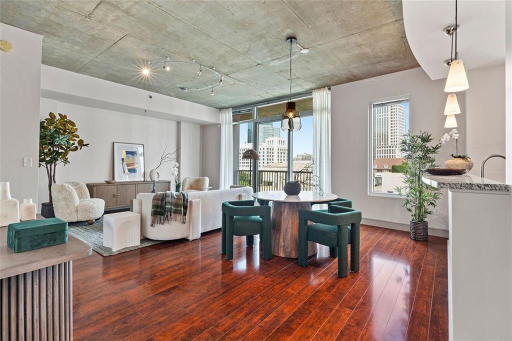 950 W Peachtree Street Unit #1009