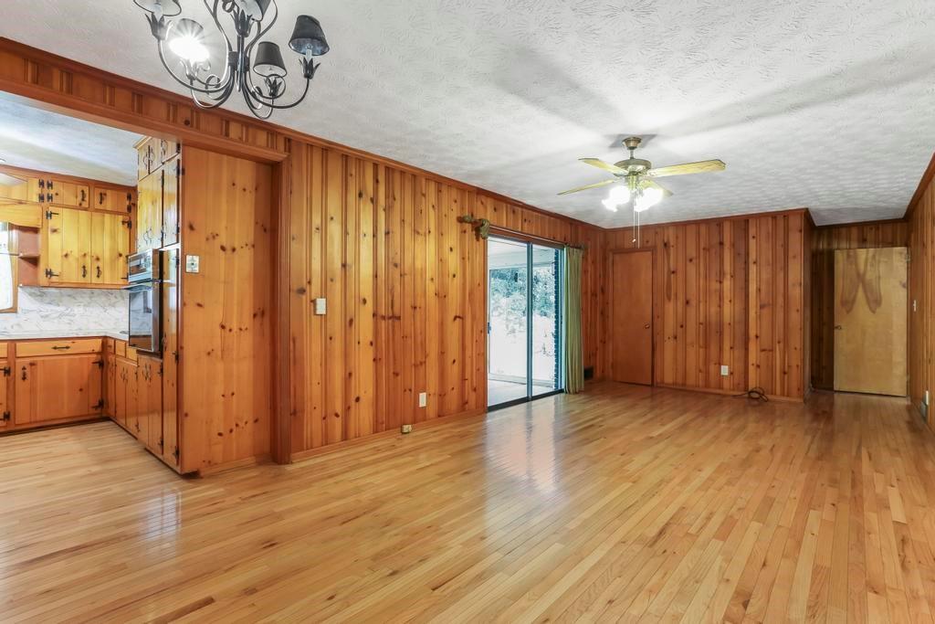 2245 Plantation Drive