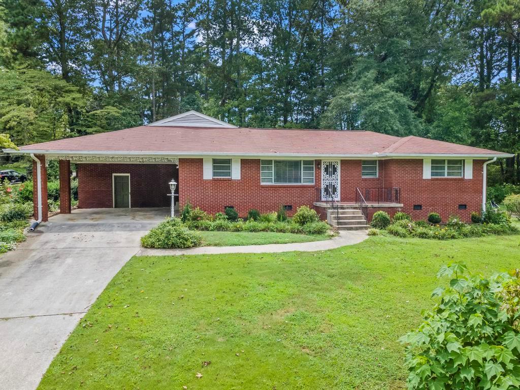 2245 Plantation Drive