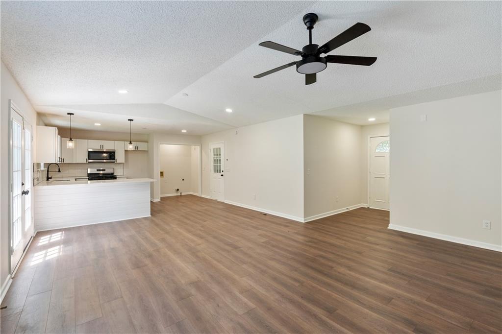 126 Hunts Gin Road NE