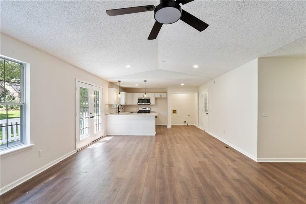 126 Hunts Gin Road NE