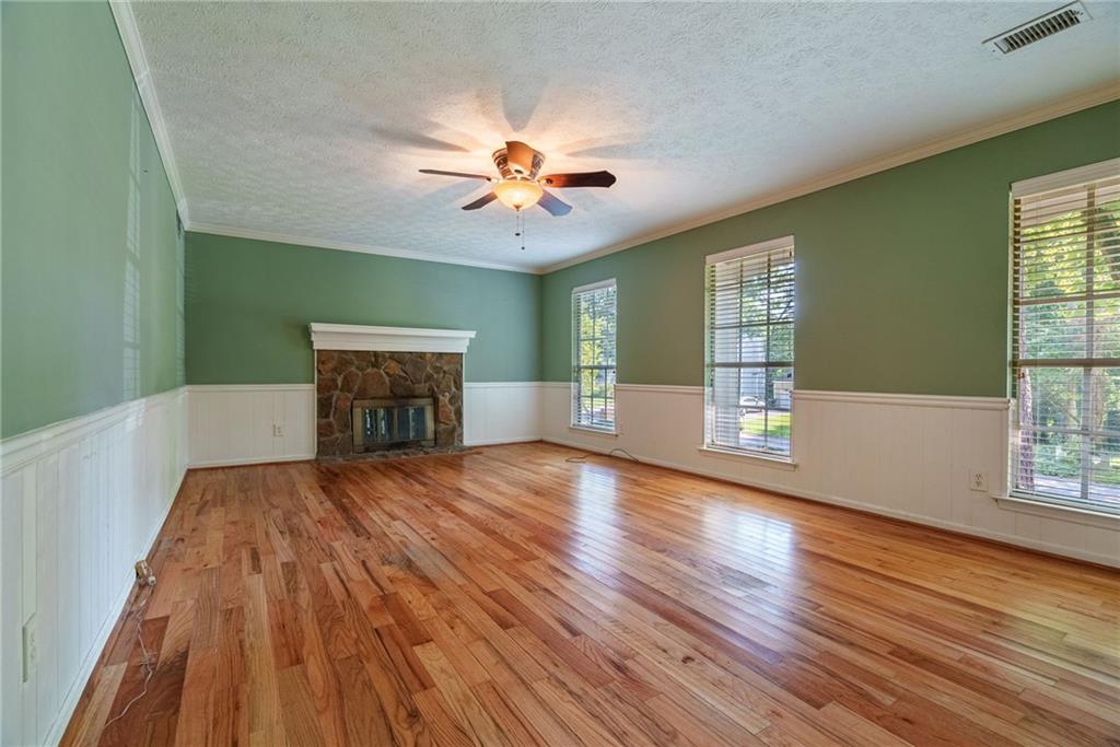 1479 Heritage Glen Drive