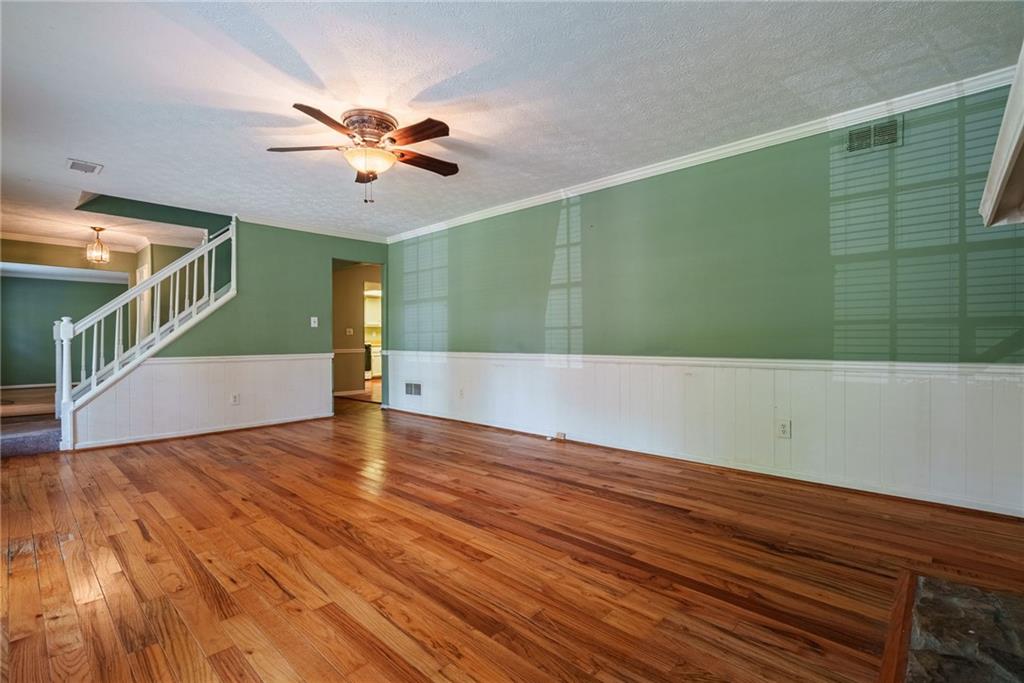 1479 Heritage Glen Drive