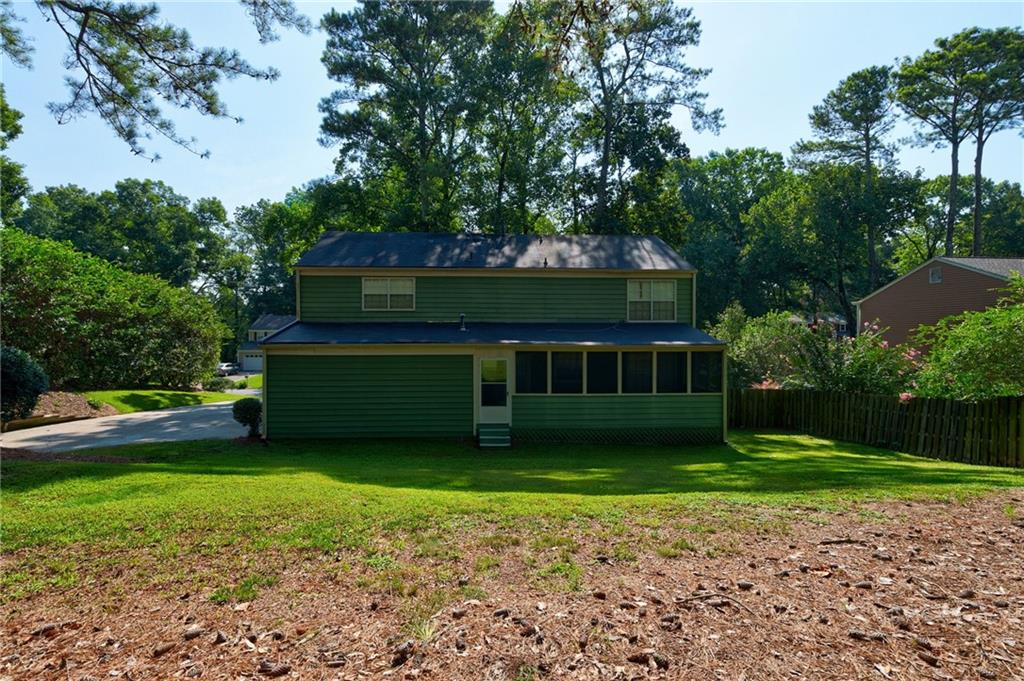 1479 Heritage Glen Drive