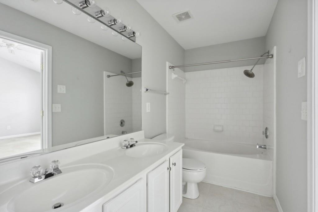 3386 Lathenview Court