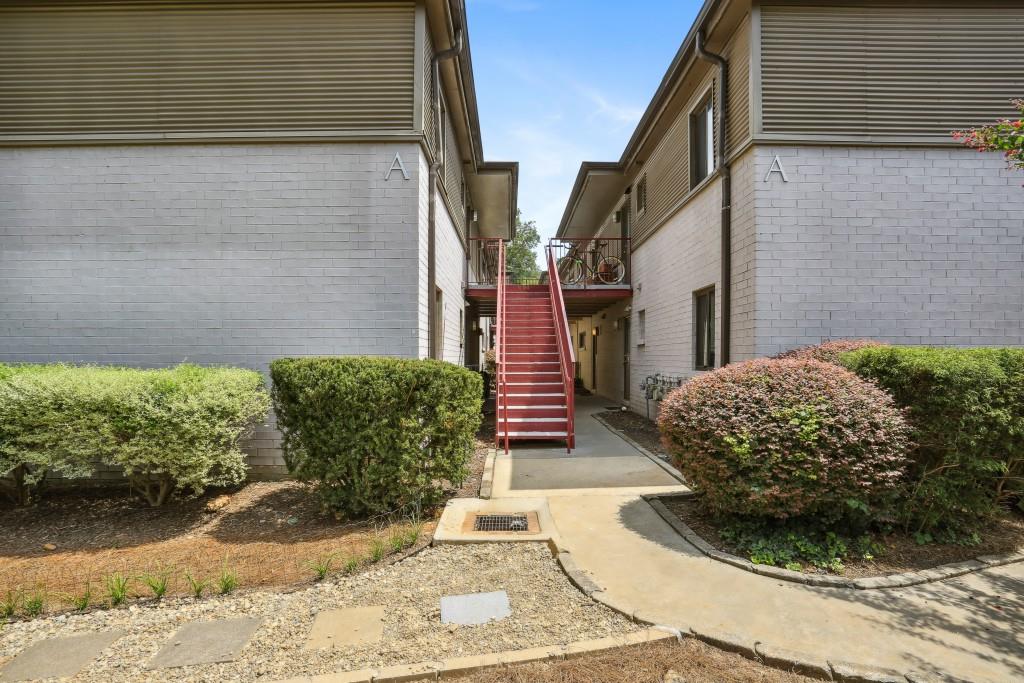 1355 Euclid Avenue NE Unit A12