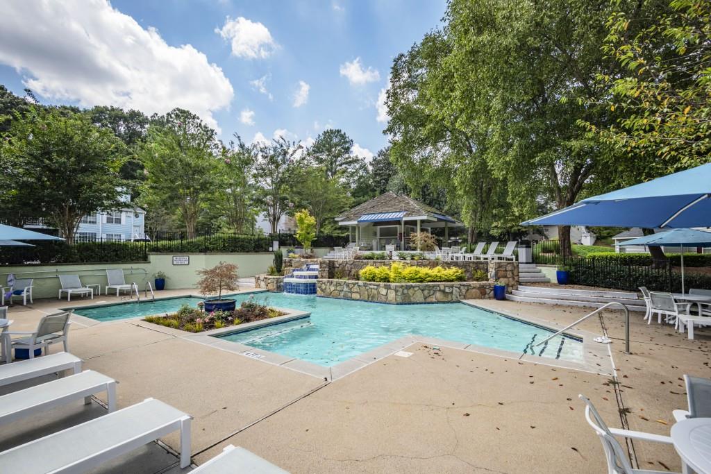 1614 Glenleaf Drive