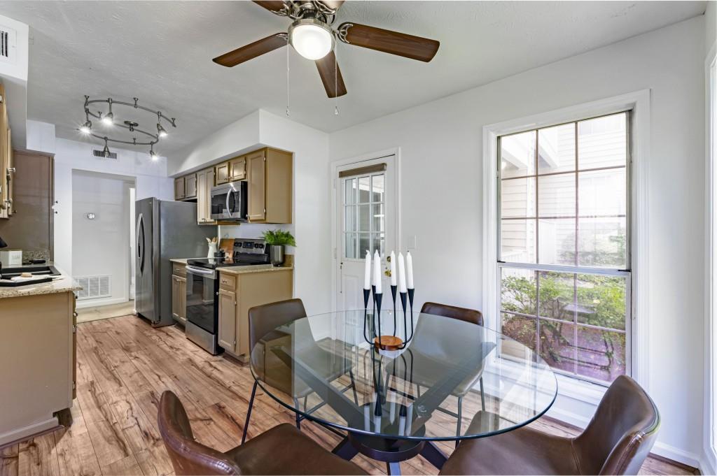 1614 Glenleaf Drive