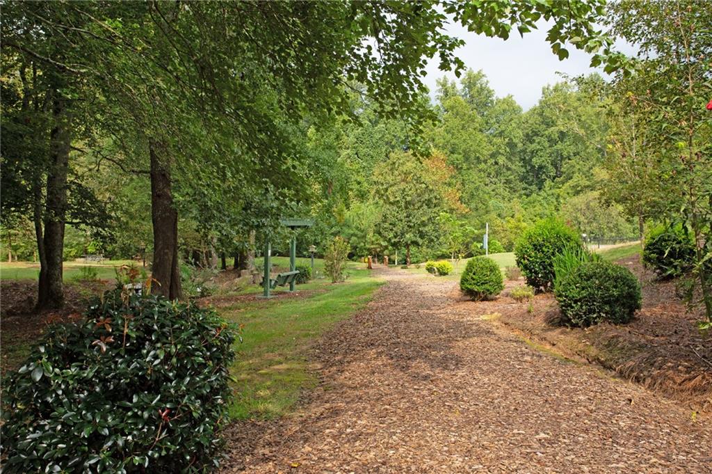 110 Hickory Run
