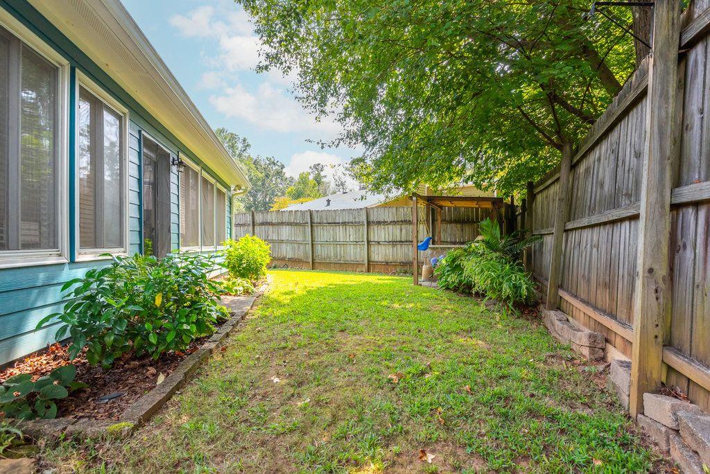 265 PARKMONT Court