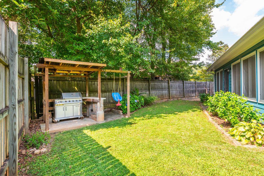 265 PARKMONT Court