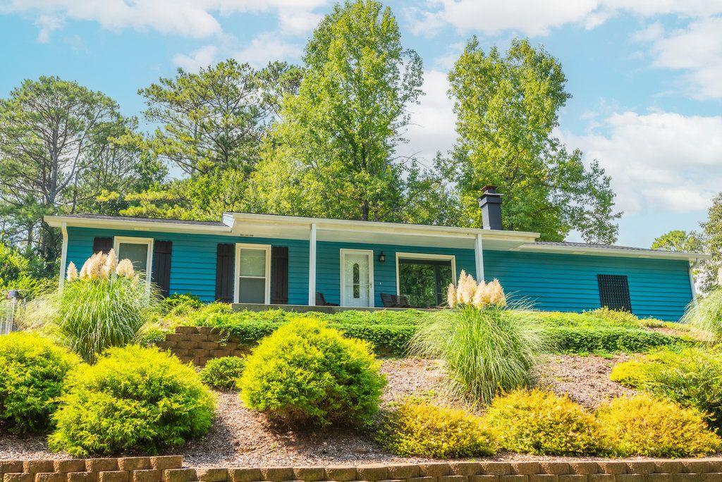 265 PARKMONT Court