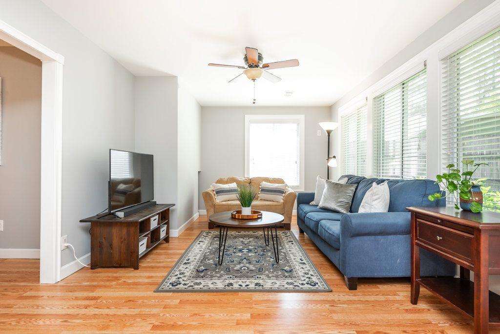265 PARKMONT Court