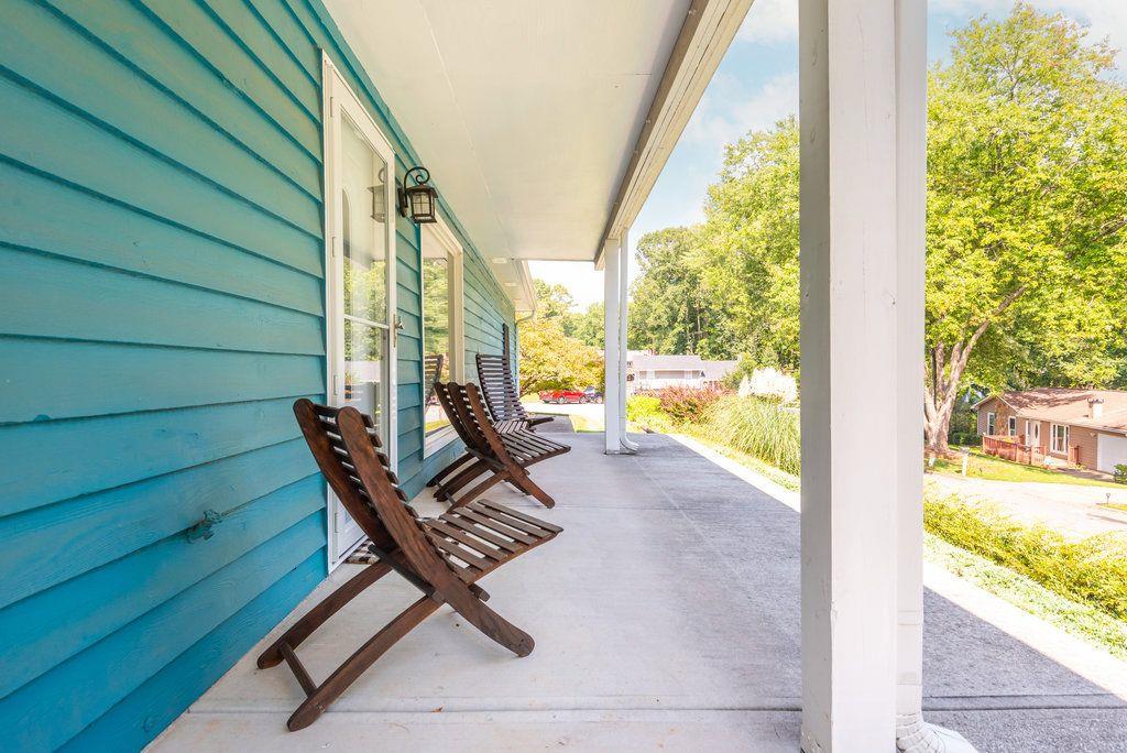 265 PARKMONT Court